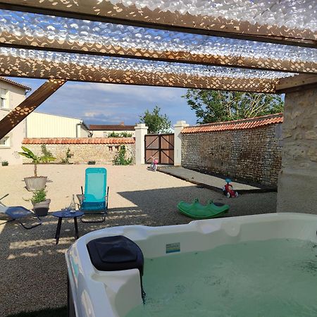 Gite Le Relais Du Mardelon Messeme エクステリア 写真